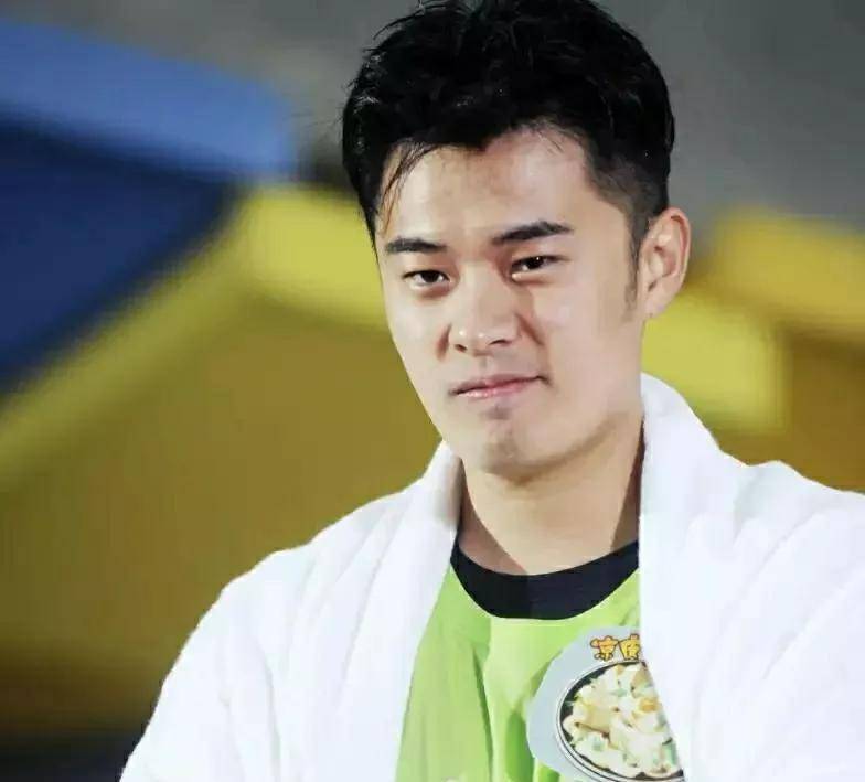娱乐圈明星黑料曝光_中国明星最近被扒出黑料的有哪些人呢,_辣木洋子演技质疑